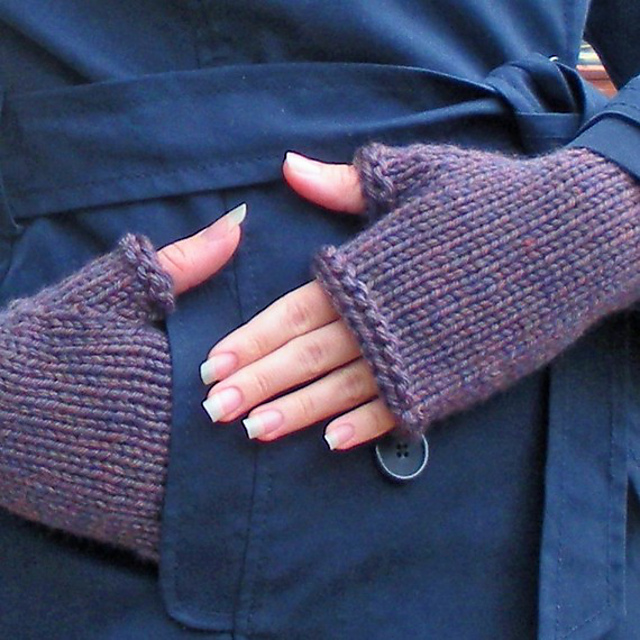 Surly Sheep's Fingerless Gloves