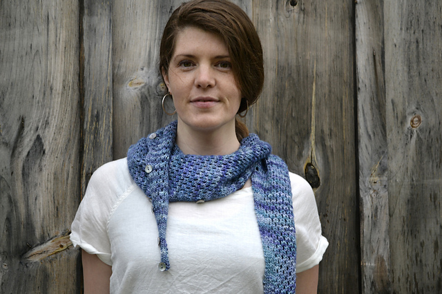 14 Button Cowl