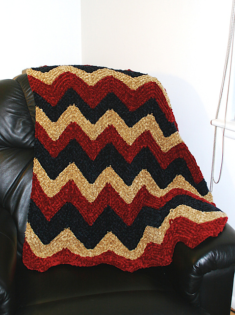 Sumptuous Ripple Afghan (knit)