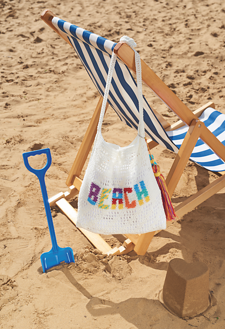 Filet crochet beach bag