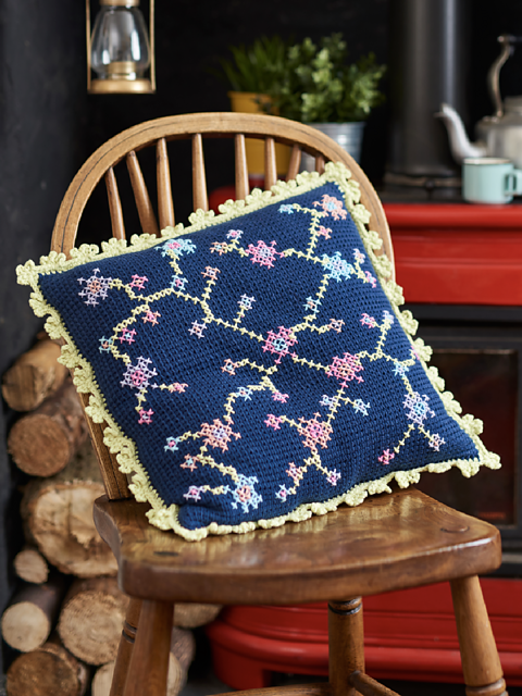 Tunisian Cushion