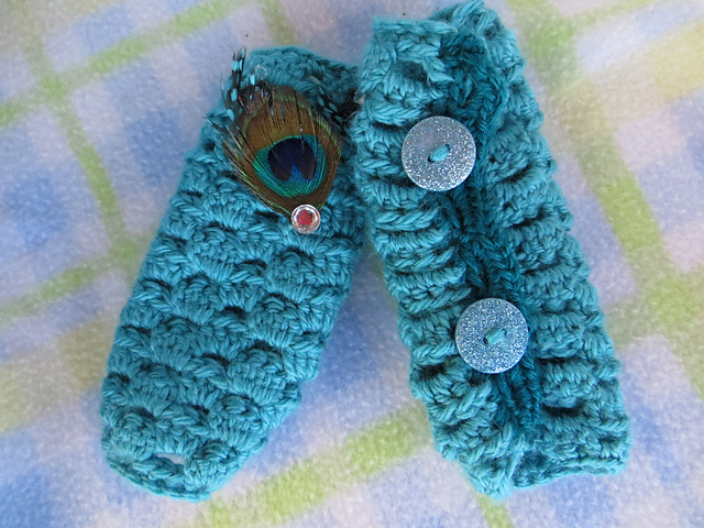 Lacy Legwarmers