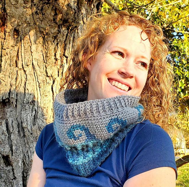 Autumn Waves Cowl