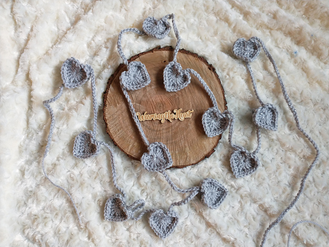 Mini Heart Garland