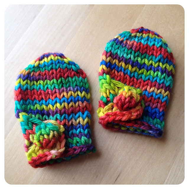Bobble Button Baby Mitts