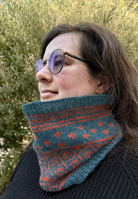 Beginner Colourwork Cowl