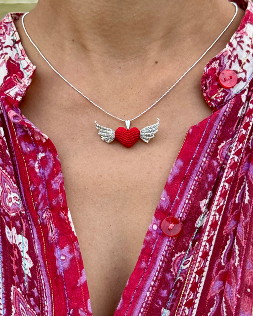 Micro heart with wings