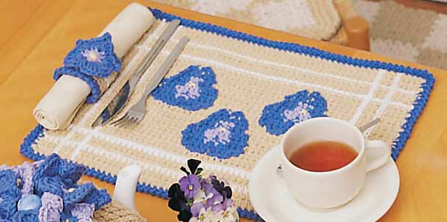 Placemats & Napkin Rings: Placemats