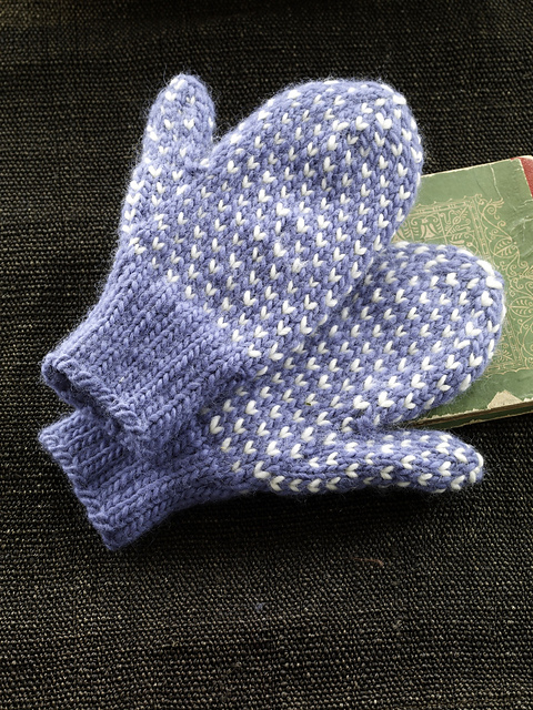 Nordic Mittens