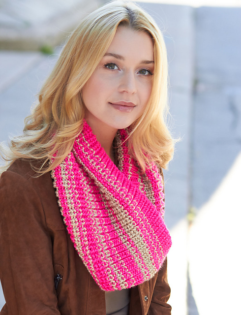 Shaker Rib Cowl