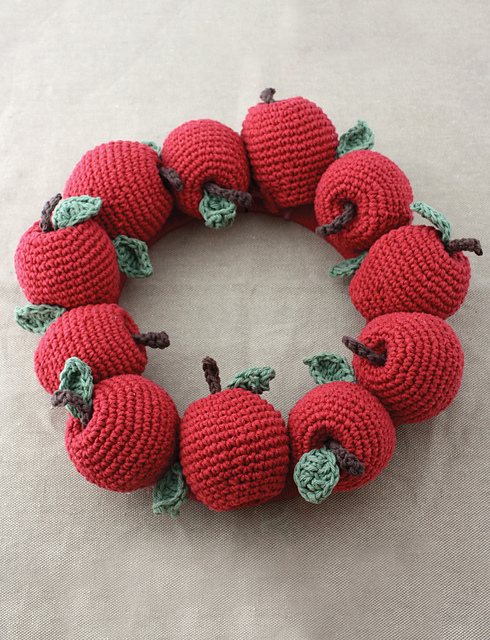Apple Wreath