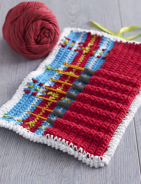 Plaid-y Hook Caddy