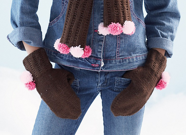 Hot Chocolate Set: Mittens