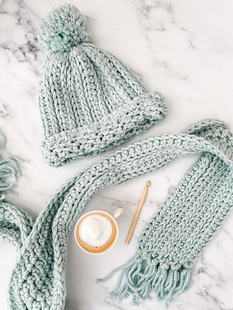 Hat and Scarf Set