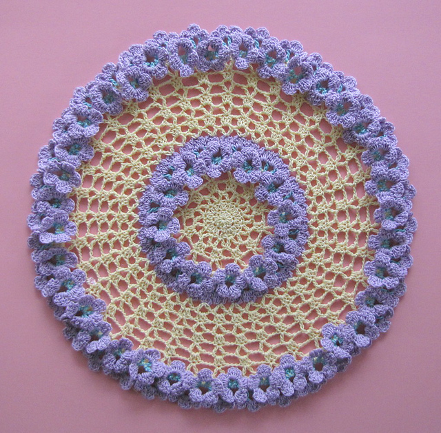 Angel Face Ruffles Doily