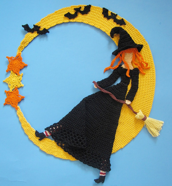 Stella Luna Doily
