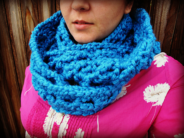 Bella's Textured Infinity Scarf