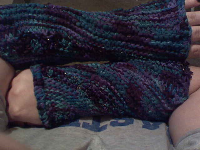 Brutal Scarf & Gauntlet Set