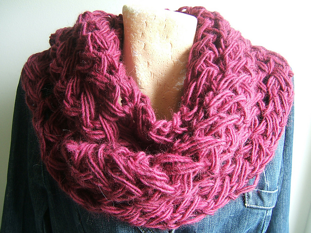 "Very Berry" Cowl Effect Neckwarmer