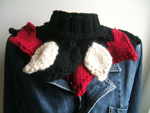"Solitaire" Neckwarmer