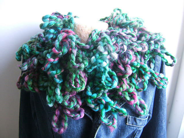 Shaggy Loopy Neckwarmer