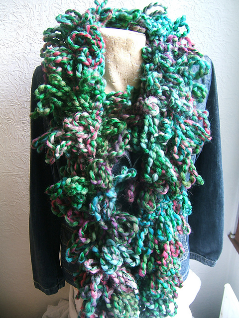 Shaggy Loopy Scarf (Long Version)