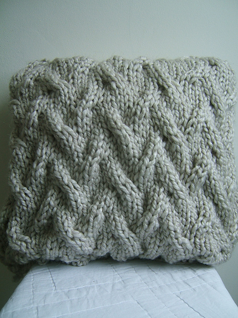 Giant Travelling Cable Cushion Cover