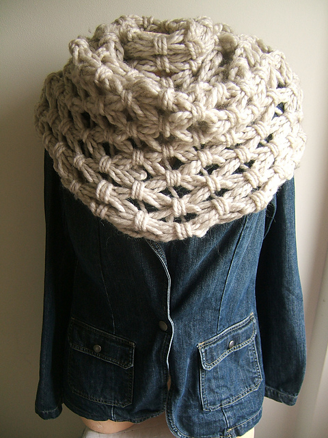 Gathered Lattice Cowl