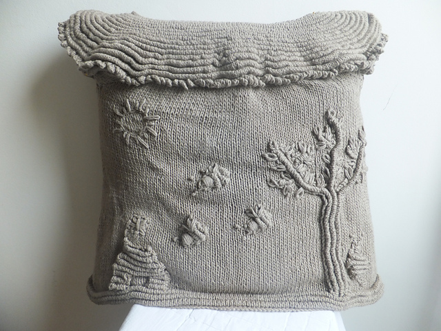 Bee Theme Cushion Cover
