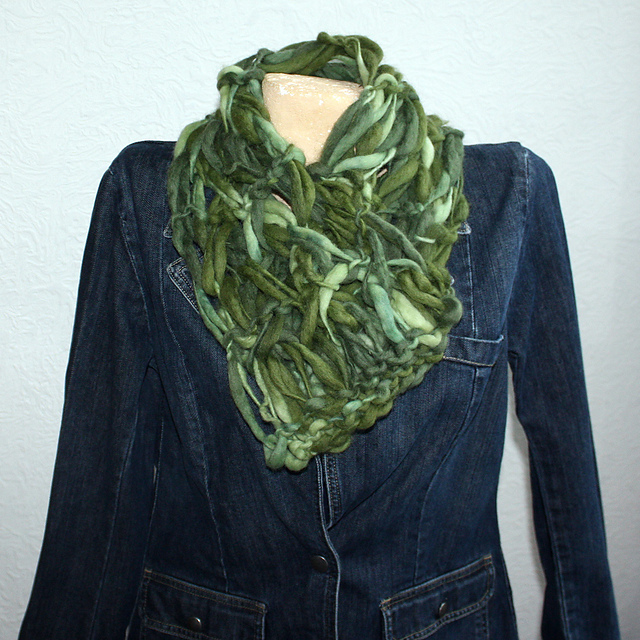 CRISS CROSS WRAP NECK TIE ECO KNIT