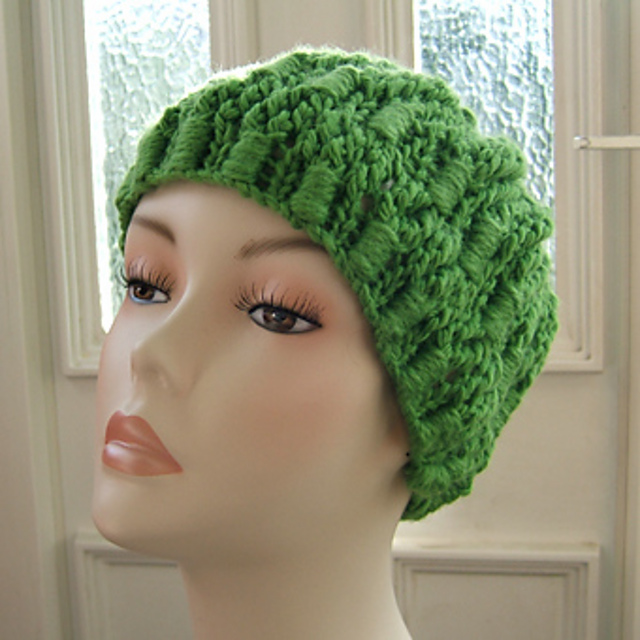 Corkscrew, puckered lace, beanie hat