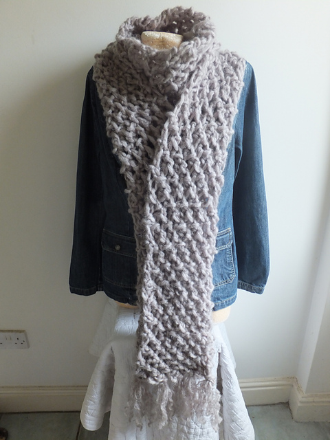 Finger Knit Lattice Scarf