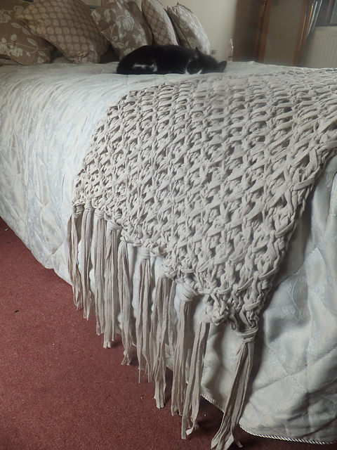 Harlequin Bed Runner