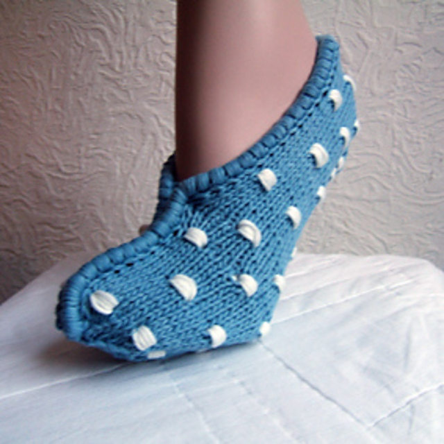 Adult Dotty Slippers