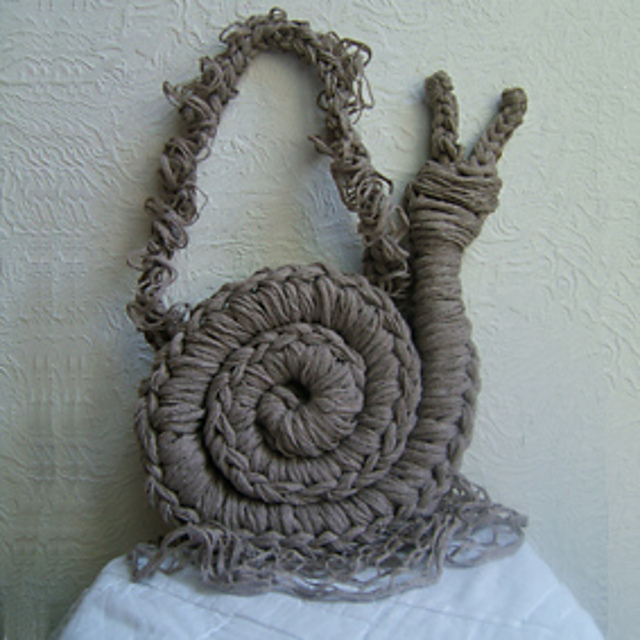 Colin The Snail Bag