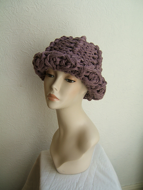Giant Harlequin Brimmed Hat