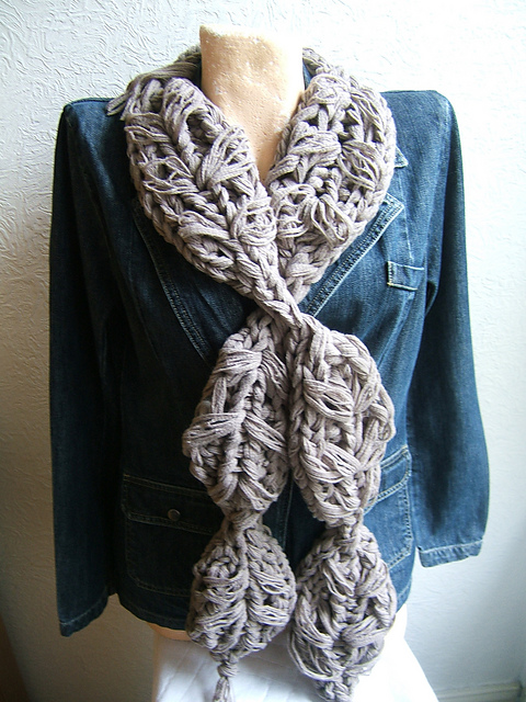 Giant Rustic Leaf Scarf