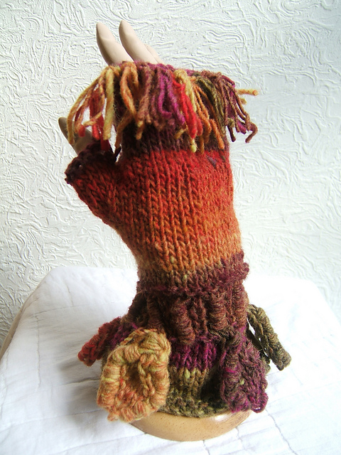 Retro Mod Fingerless Mittens