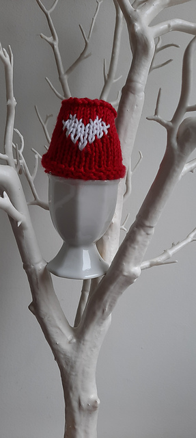 "Valentine" Egg Cosy
