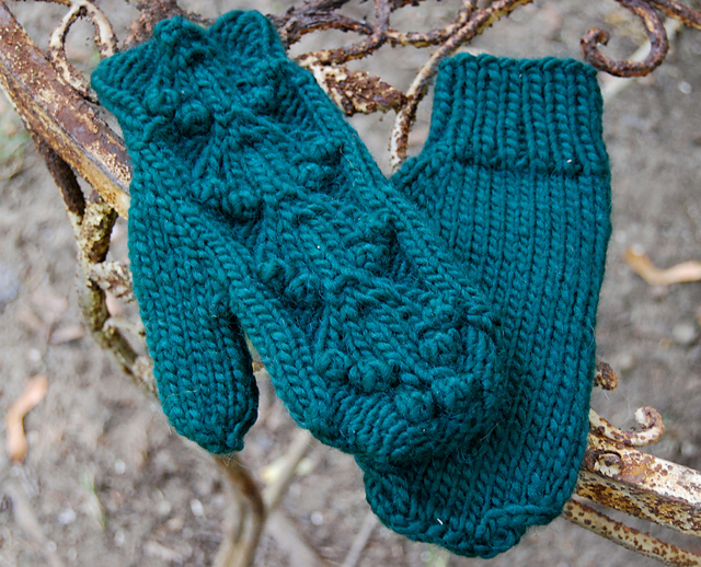 Woodland Mittens