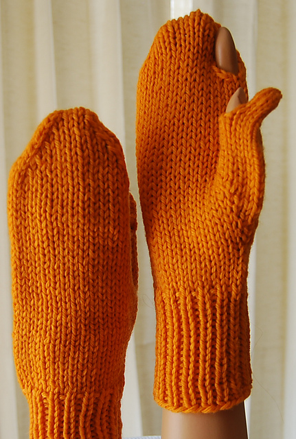 Type 'N Swipe Mittens