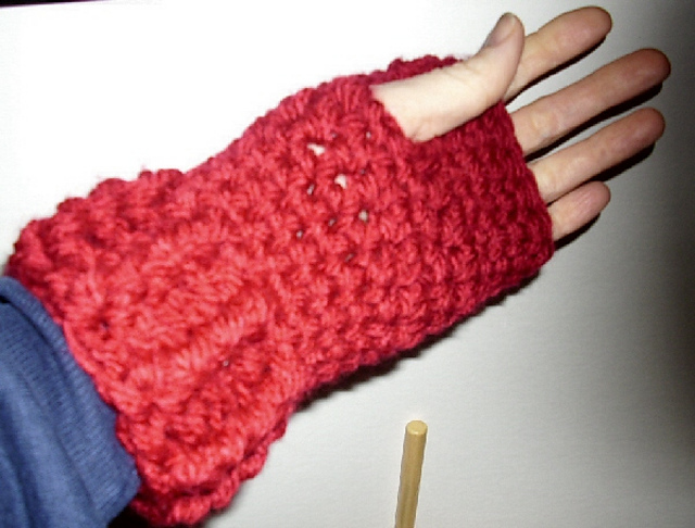 Super Bulky Fingerless Mitts