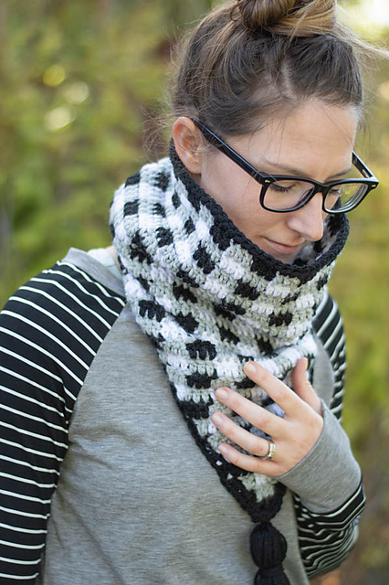 Plaid Triangle Cowl