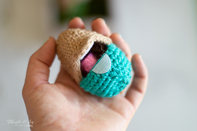 Fillable Easter eggs