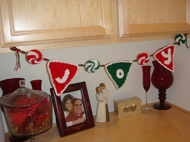 Christmas Peppermint Garland