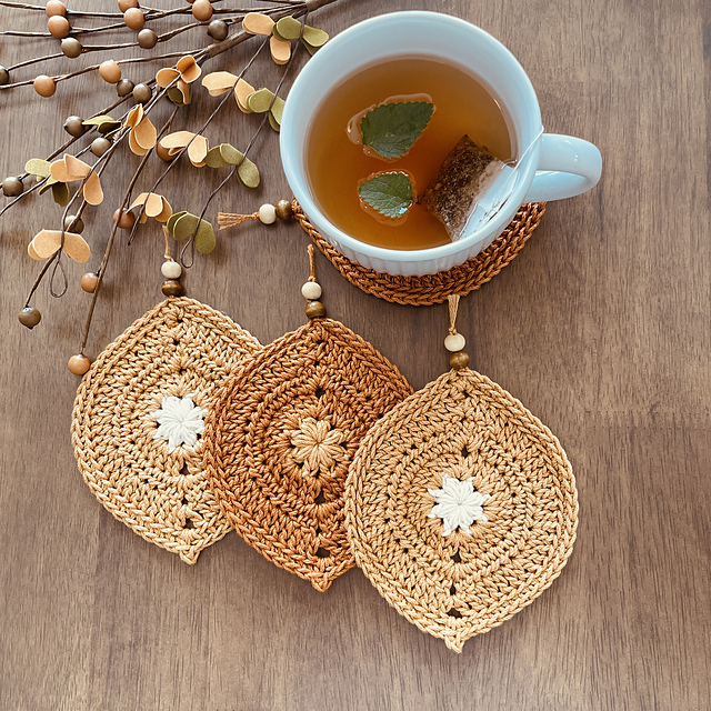 Autumn Chestnut Leaves Coaster