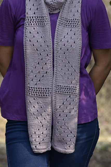 Amrense Scarf