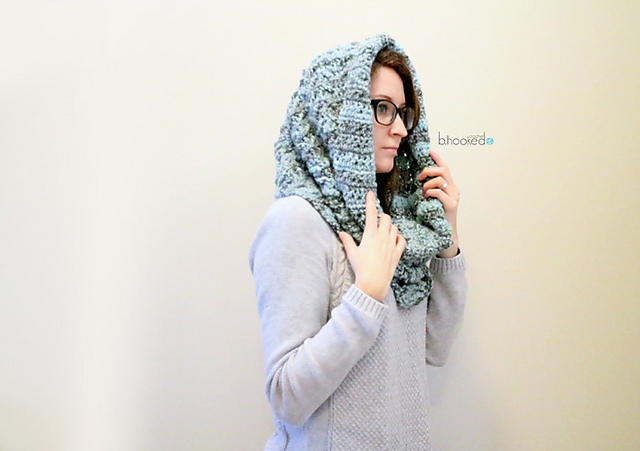 Facets Hooded Cowl