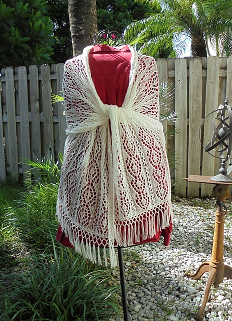 Technetium Shawl