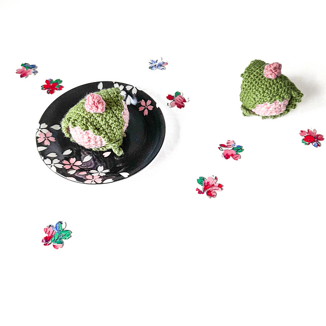 My Crochet Kitchen: Sakura Mochi